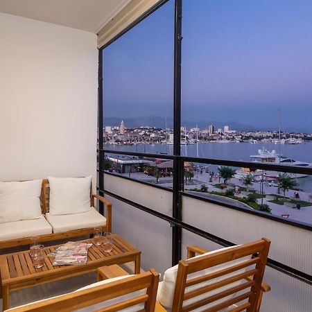 Sun And Sea Deluxe Apartments สปลิท ภายนอก รูปภาพ