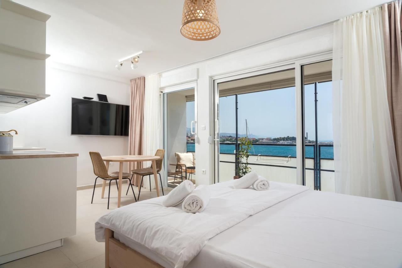 Sun And Sea Deluxe Apartments สปลิท ภายนอก รูปภาพ